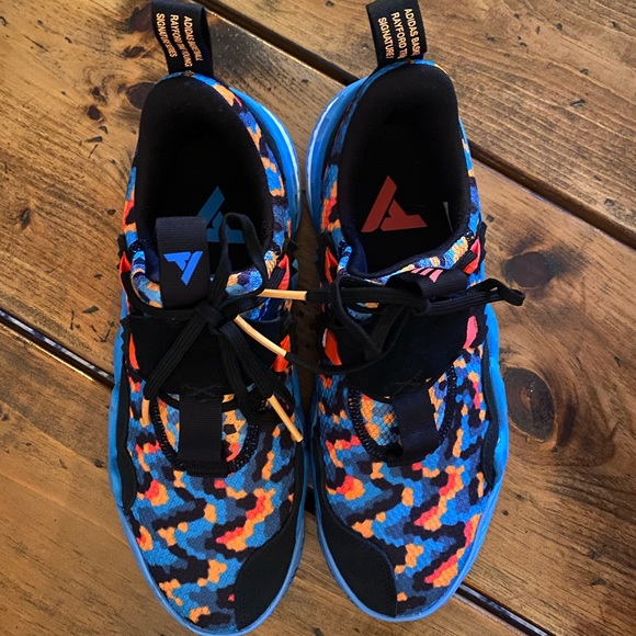Trae Young 1 Shoes